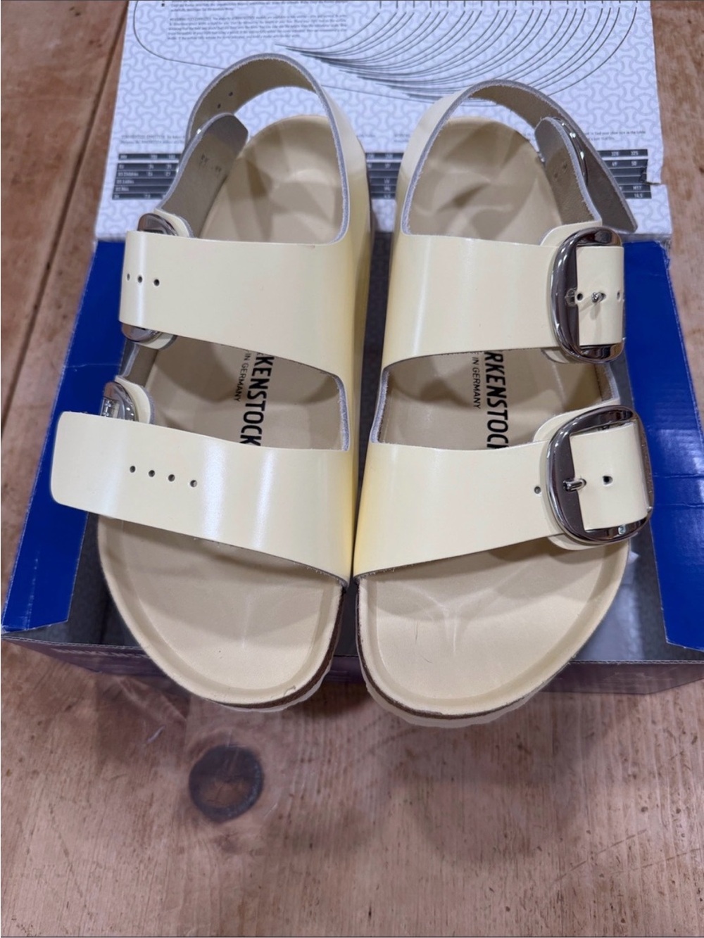 🆕 Birkenstock Milano big buckle slides 42